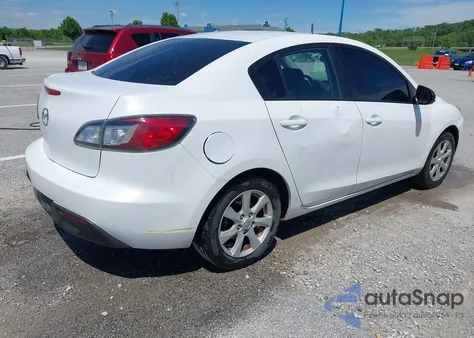 2010 Mazda Mazda3 I Touring z USA, uszkodzony, nr VIN JM1BL1SF3A1194185